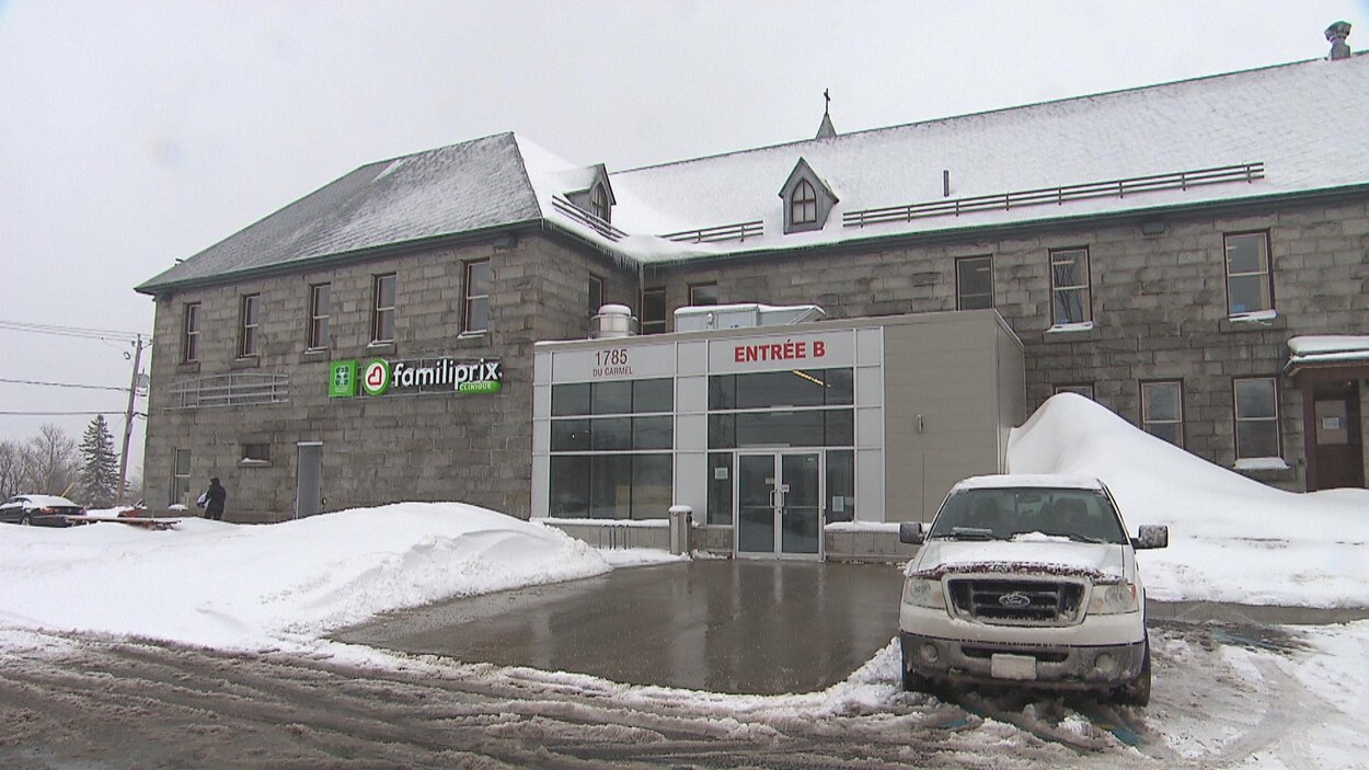 Façade du bâtiment où se trouve le GMF Réseau de Trois-Rivières