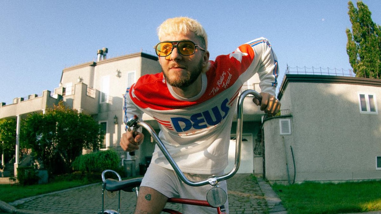 Super Plage, Chuck D, Tom Misch et Vanille : la semaine en musique