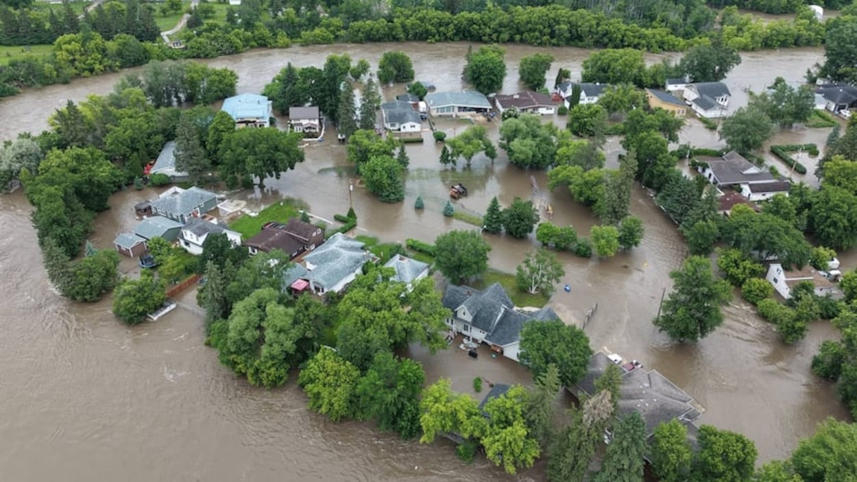 Inondations : l’aide fédérale attendue à Swan River mercredi