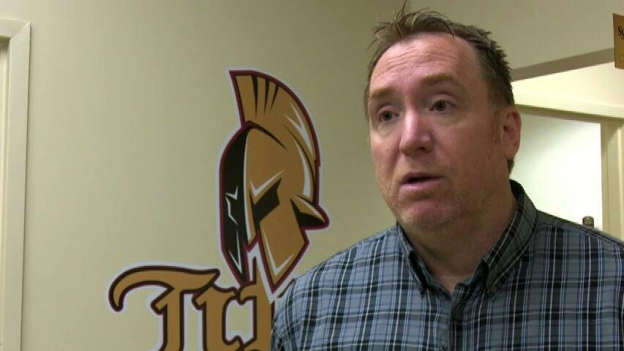 Entente à l’amiable entre Sylvain Couturier et le Titan d’Acadie-Bathurst