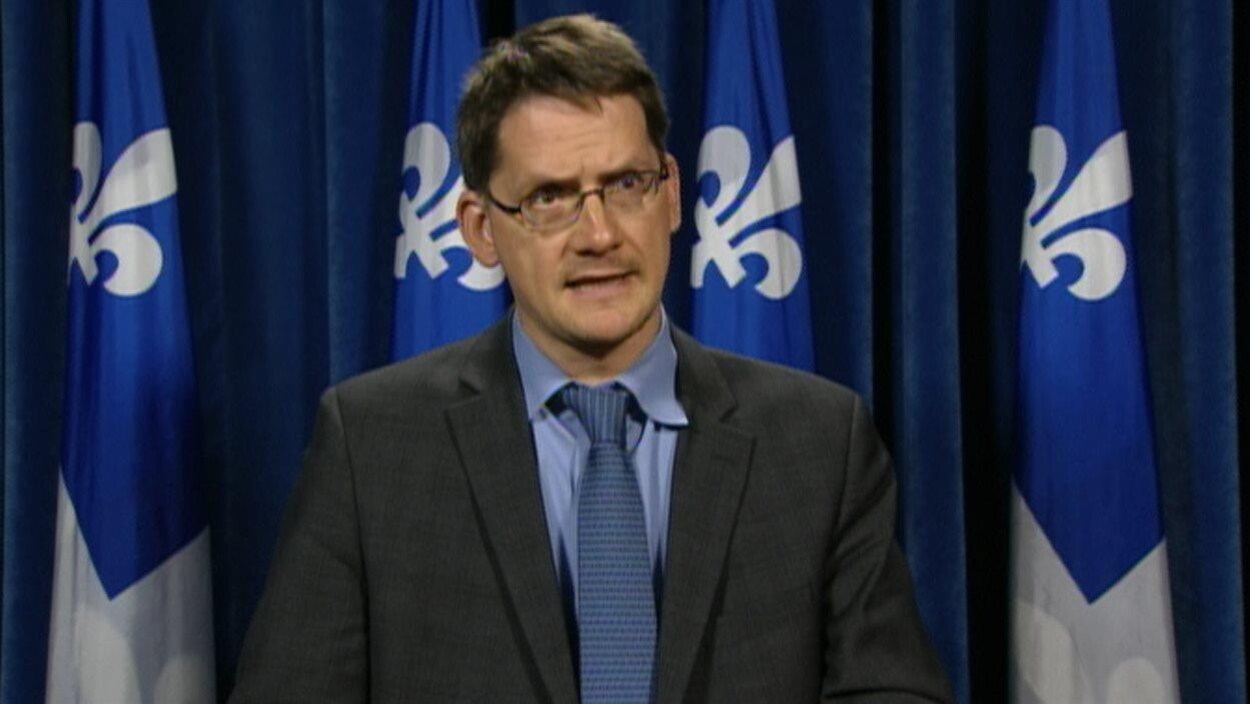 Sylvain Gaudreault, porte-parole de l'opposition officielle en matière d'environnement. Sylvain Gaudreault, porte-parole de l'opposition officielle en matière d'environnement.