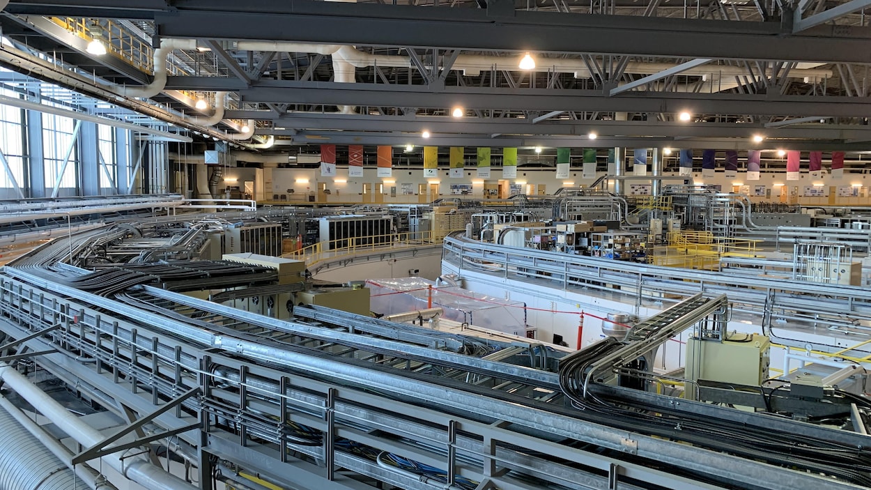 Intérieur du synchrotron de Saskatoon.