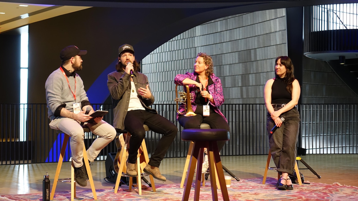 L’influence du français au cœur des discussions d’artistes au Studio Bell