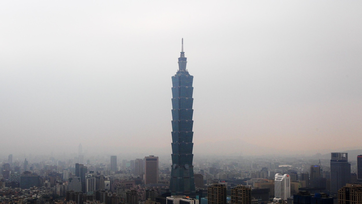 Tecnologia canadense que protegeu o arranha-céu Taipei 101 do terremoto