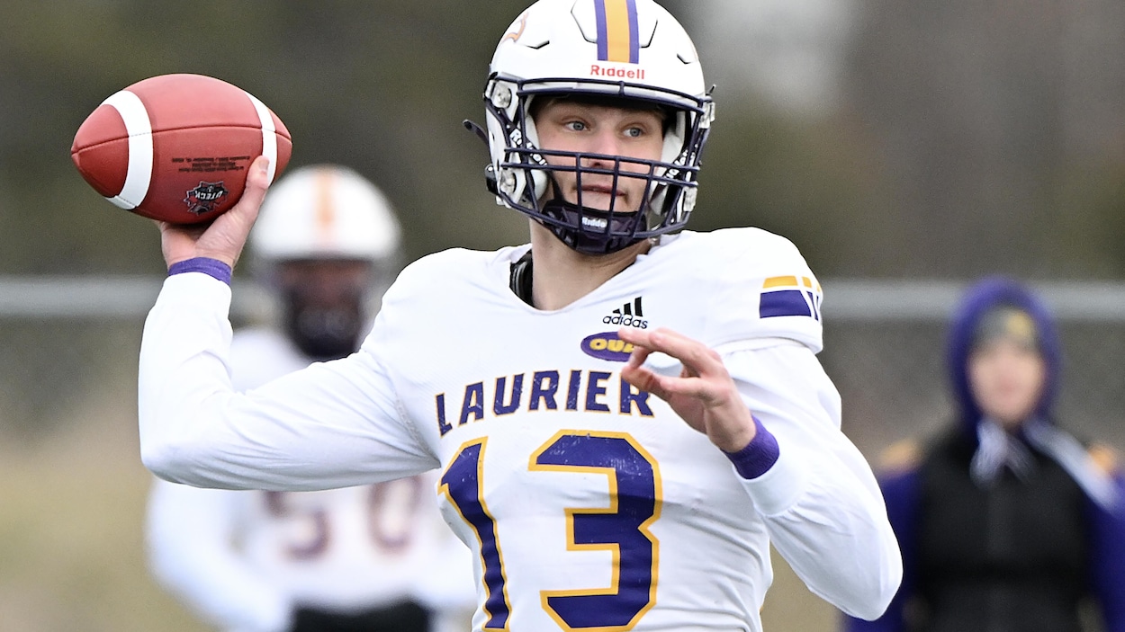 De l’U Sports à la NFL, l’exploit du quart canadien Taylor Elgersma