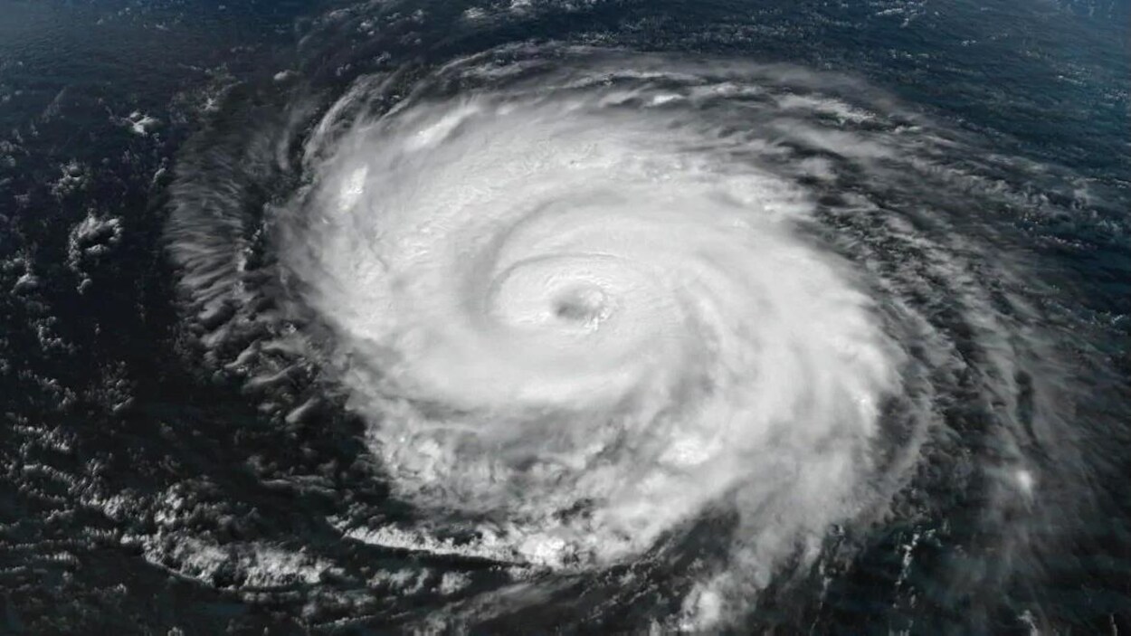 Image satellite de l'ouragan Teddy, alors en catégorie 4, dans l'après-midi du vendredi 18 septembre 2020.
