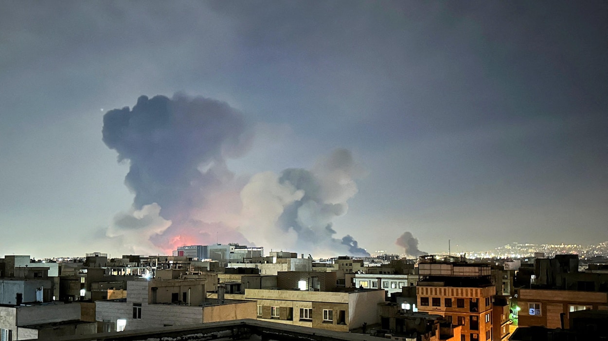 L’Iran lance des attaques de missiles et de drones contre ses voisins du Golfe