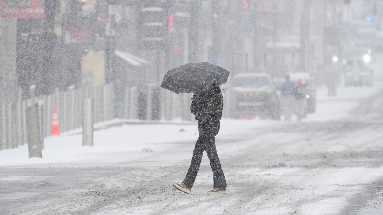Une tempête hivernale majeure déferle sur les États-Unis