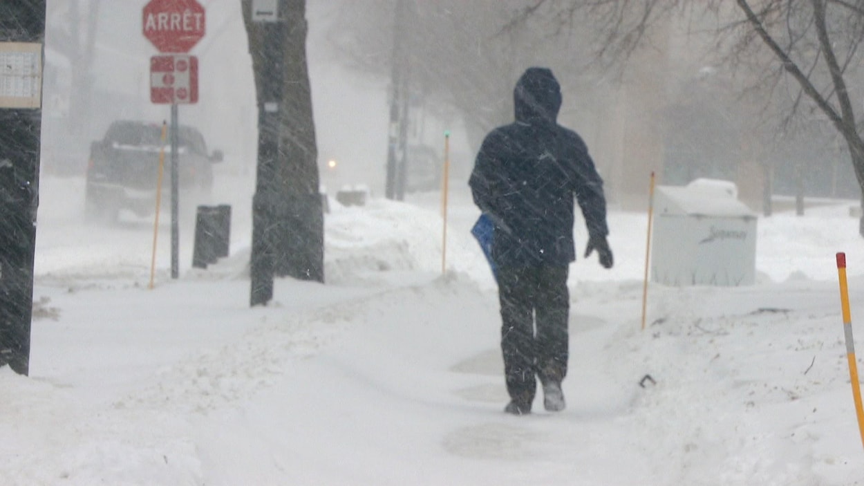 Tempête hivernale : de nombreuses fermetures d’écoles dans la région