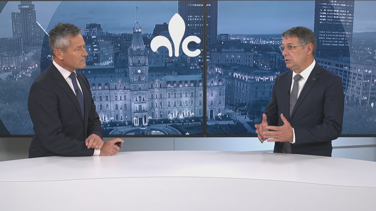 « J'ai toujours été contre ce projet-là » : Duhaime demande un moratoire sur le tramway
