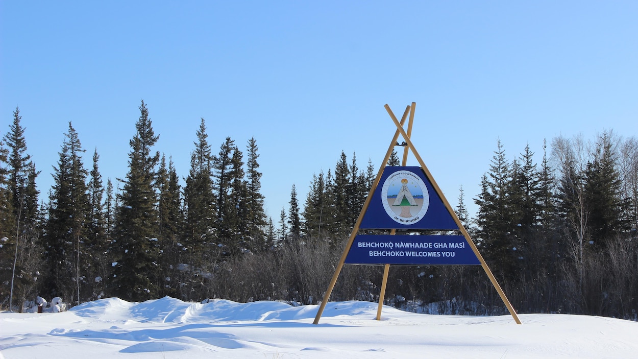 Cinq personnes accusées après une vaste opération policière à Behchokǫ̀
