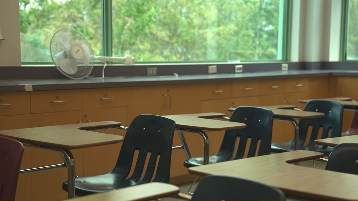 Les nouveaux fonds des T.N.-O. en éducation jugés insuffisants