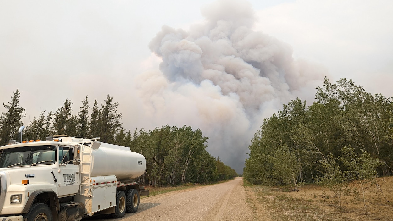 Risque « extrême » de feux de forêt dans le parc national Wood Buffalo