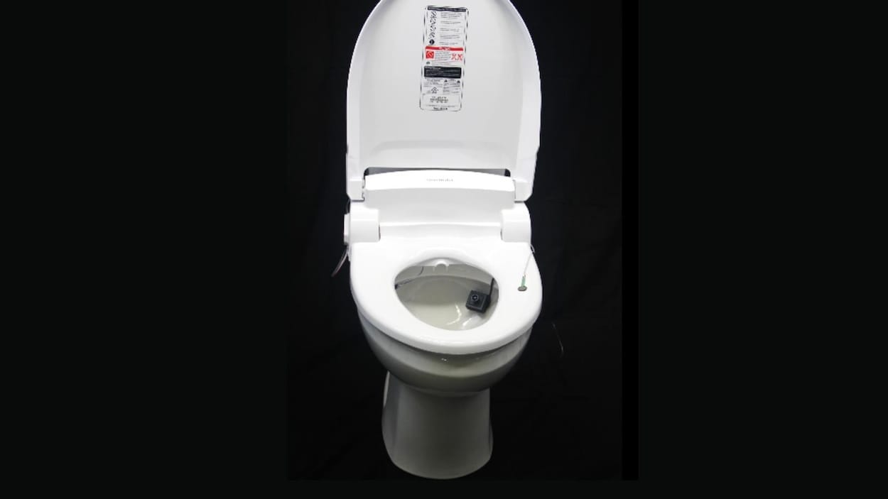 Empêcher la chasse d'eau automatique des toilettes -  Canada
