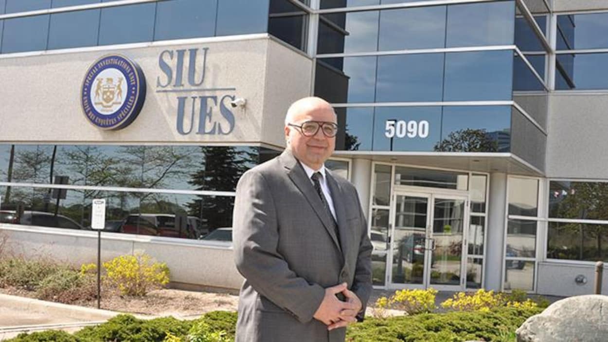 Tony Loparco, directeur de l'Unité des enquêtes spéciales de l'Ontario Tony Loparco, directeur de l'Unité des enquêtes spéciales de l'Ontario