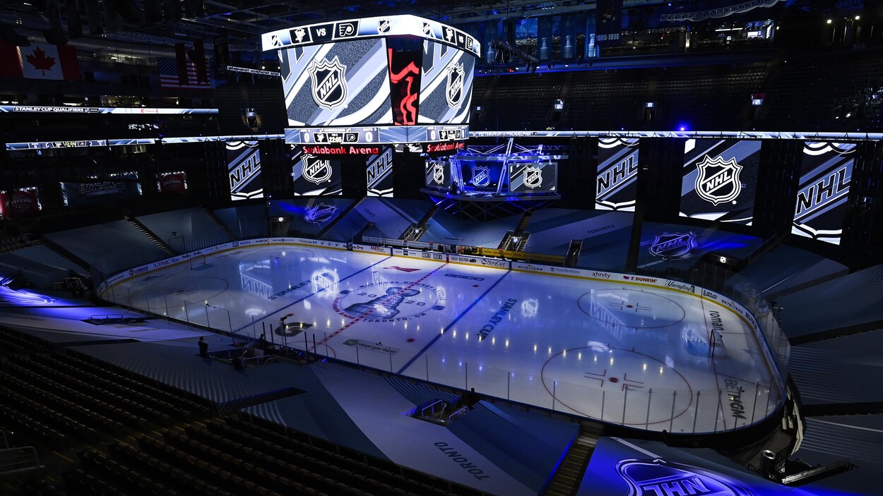 La Place Banque Scotia, dans sa nouvelle configuration, en vue des matchs de l'Association de l'Est.