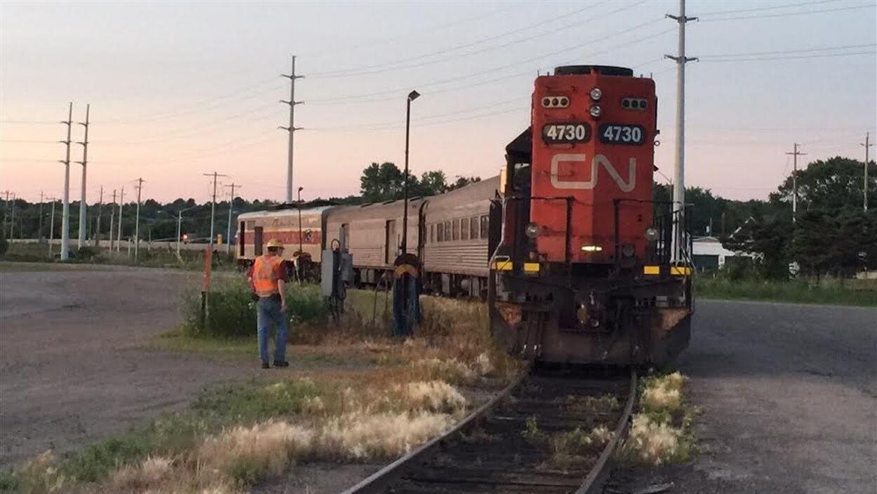 Le train de passagers Algoma