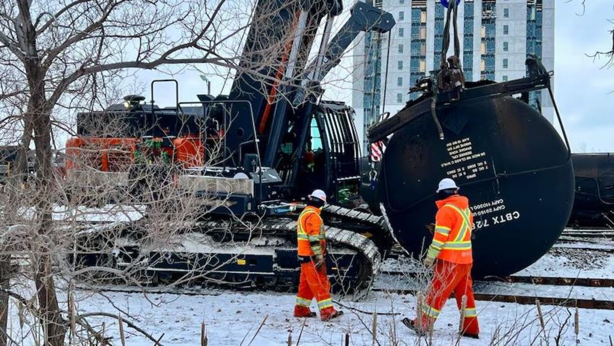 Le déraillement de wagons d’un train de marchandises à Winnipeg n’a fait aucune victime