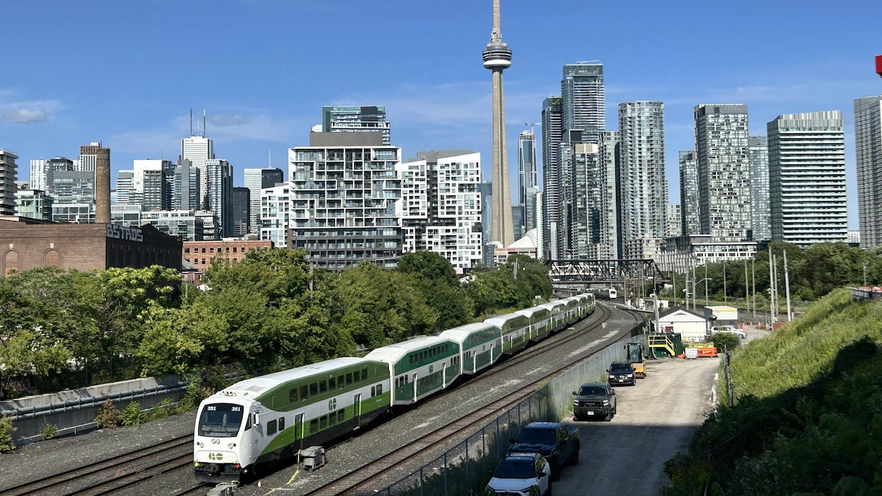 Un accident ralentit le service de trains GO de la ligne Lakeshore West