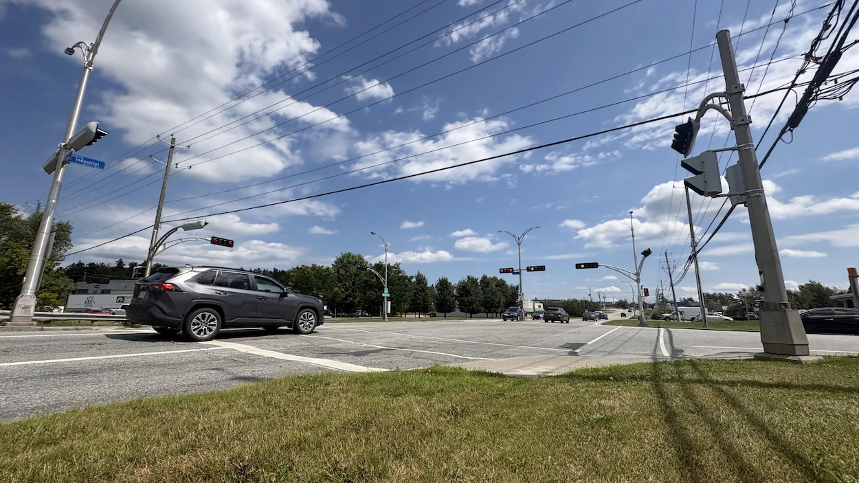 Fermeture de l’intersection de la rue Léger et du boulevard Industriel à Sherbrooke