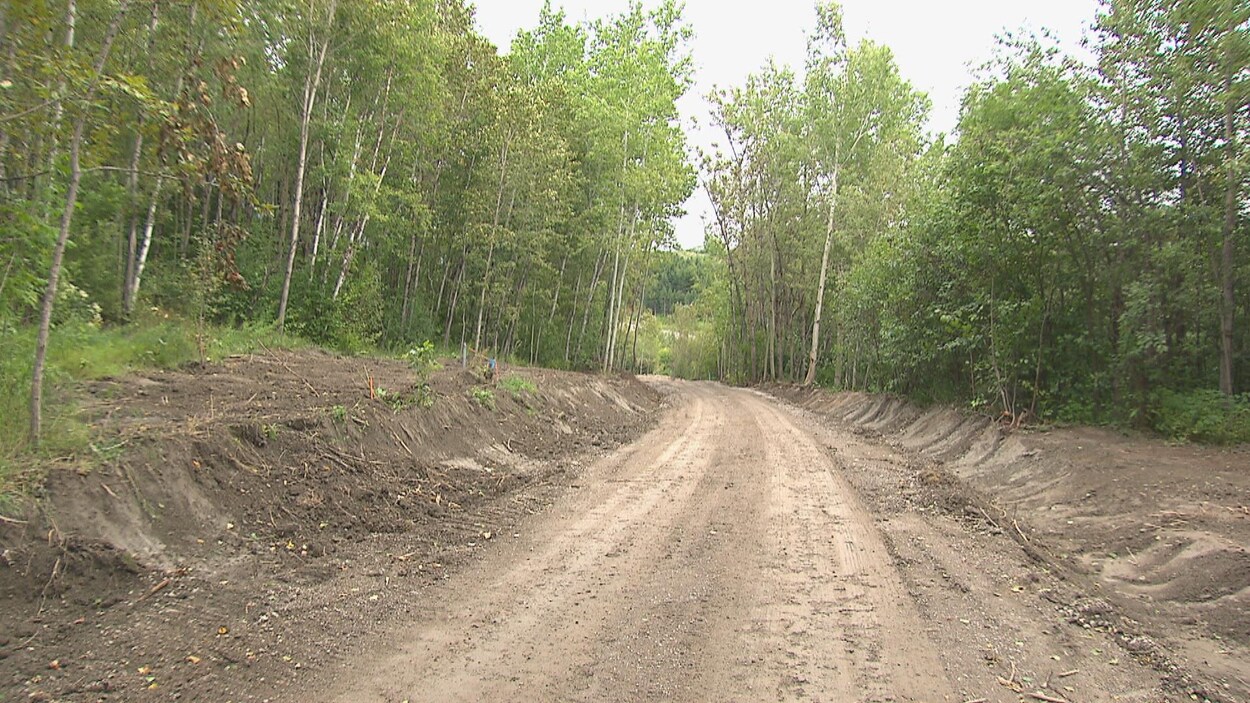 Travaux au parc de la Rivière-du-Moulin à Chicoutimi Travaux au parc de la Rivière-du-Moulin à Chicoutimi