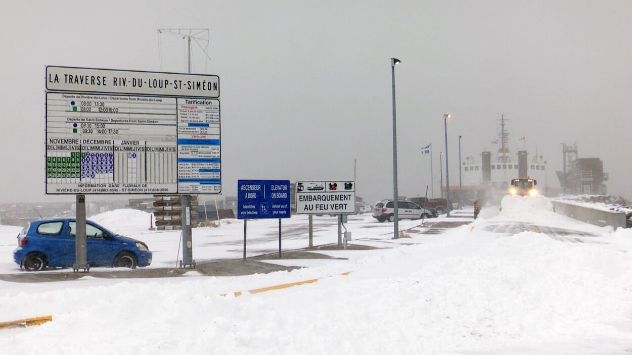 Un contrat concernant le déménagement de la traverse de Rivière-du-Loup examiné