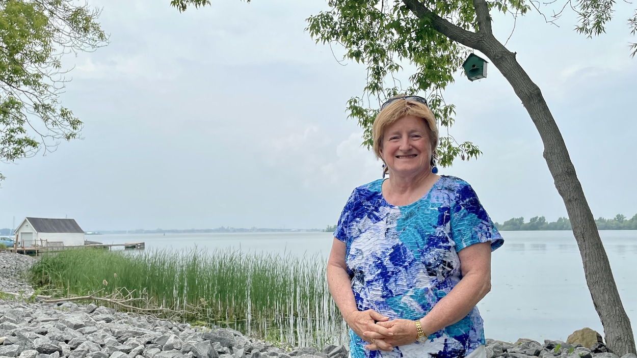 Une mairesse ontarienne poursuit sa propre municipalité