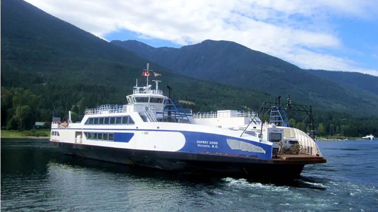 Un traversier dans le lac Kootenay