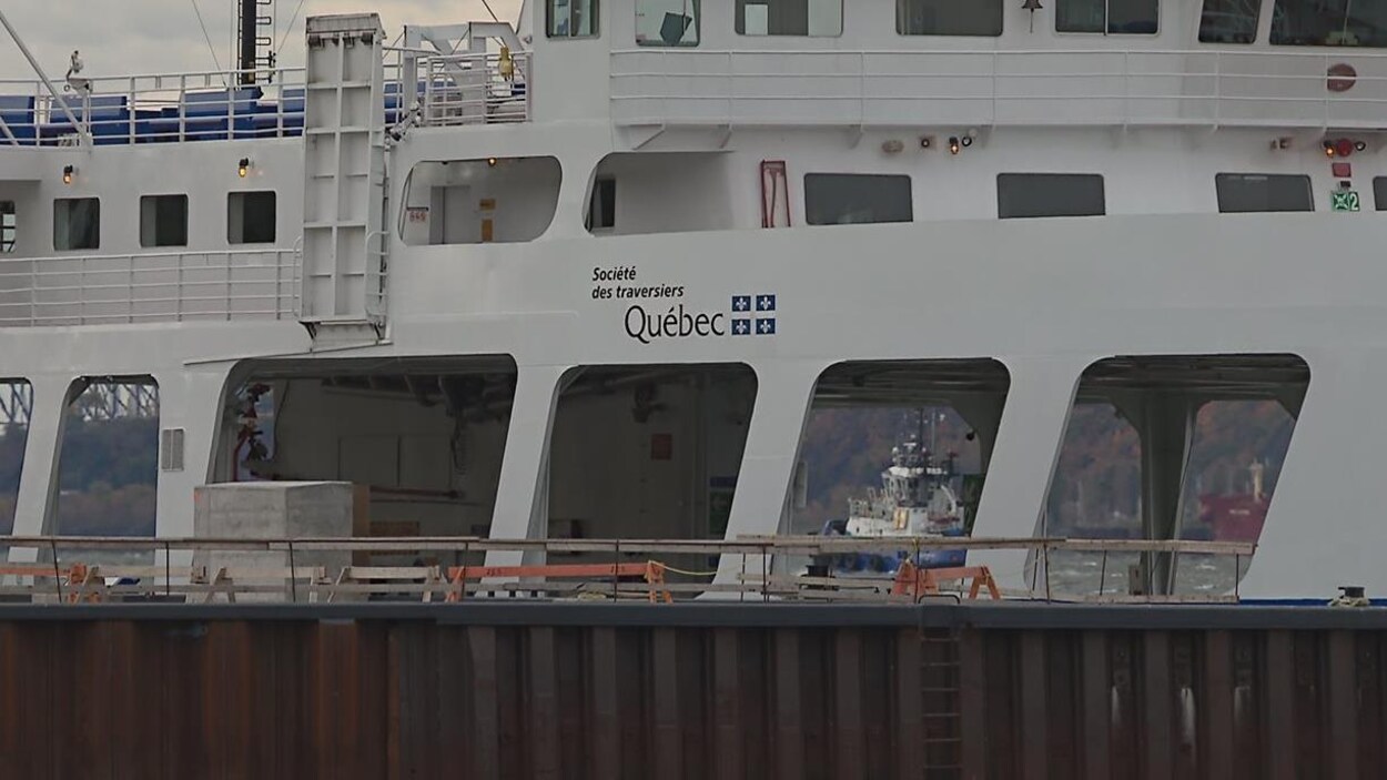Traversier Québec-Lévis.