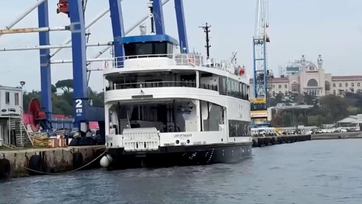 Que fait un traversier des îles de Toronto en Turquie?