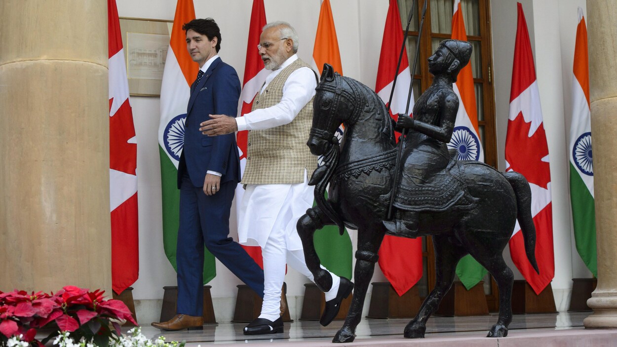 Les premiers ministres Justin Trudeau et Narendra Modi à la maison Hyderabad à New Delhi, en Inde. Les premiers ministres Justin Trudeau et Narendra Modi à la maison Hyderabad à New Delhi, en Inde.