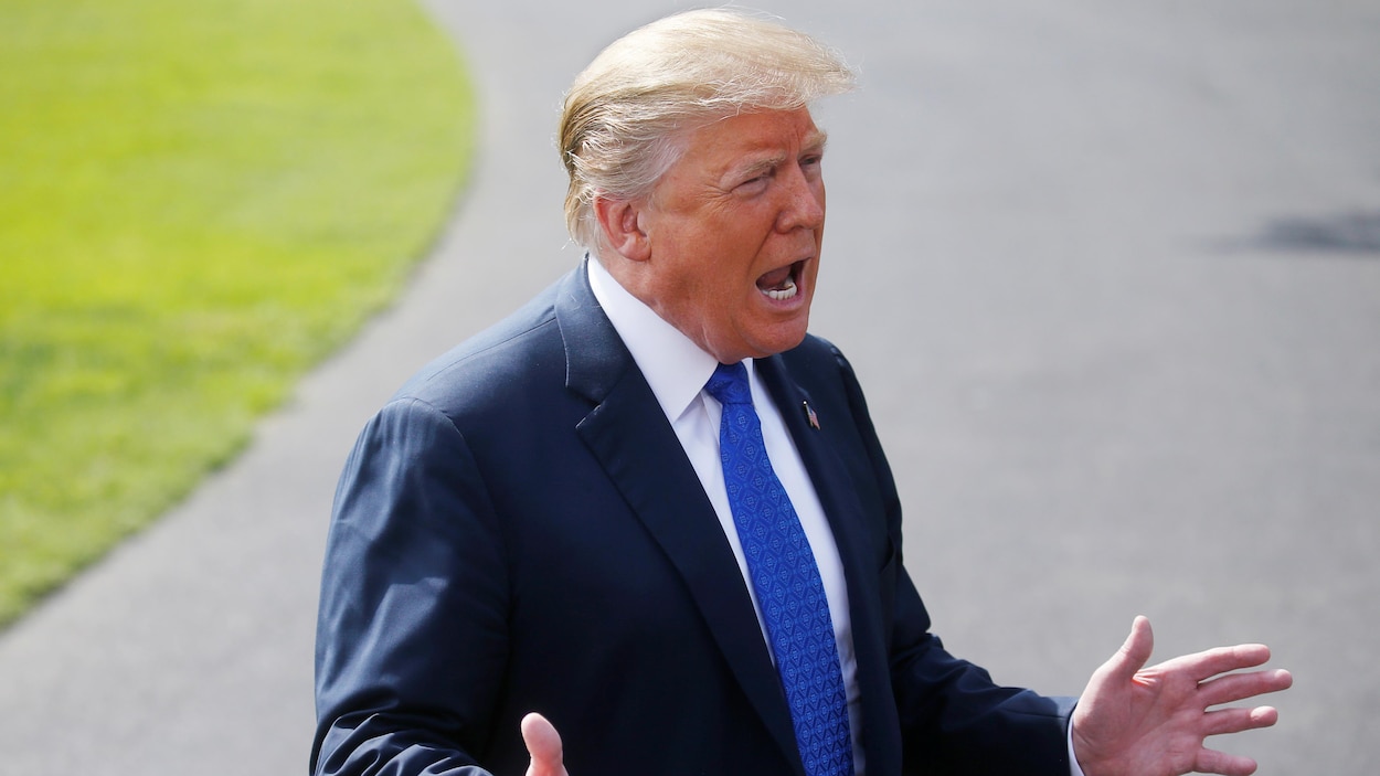 Le président Trump, s'adressant aux journalistes.
