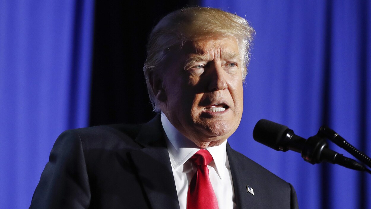 Le président des États-Unis, Donald Trump parle au département américain de la Sécurité intérieure, à Washington.