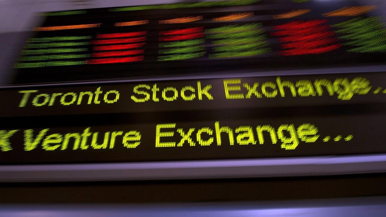 La bande défilante de la Bourse de Toronto La bande défilante de la Bourse de Toronto