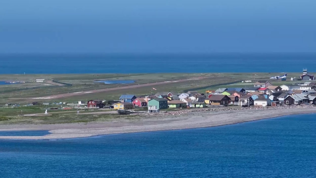 « Si on n’avait rien fait, Miquelon serait mort » : le village français déménage