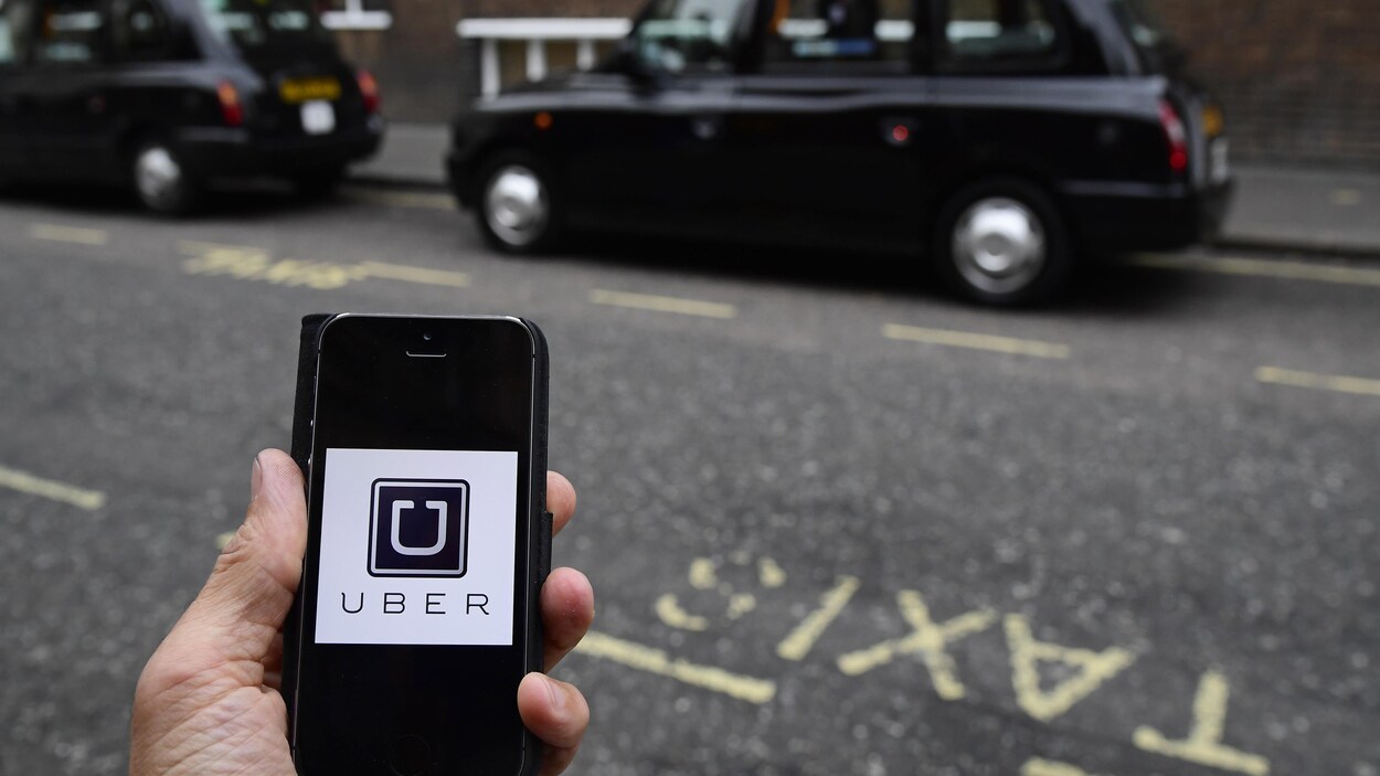 Comme ailleurs dans le monde, l'arrivée d'Uber dans l'industrie du transport a créé des tensions avec les chauffeurs de taxi.