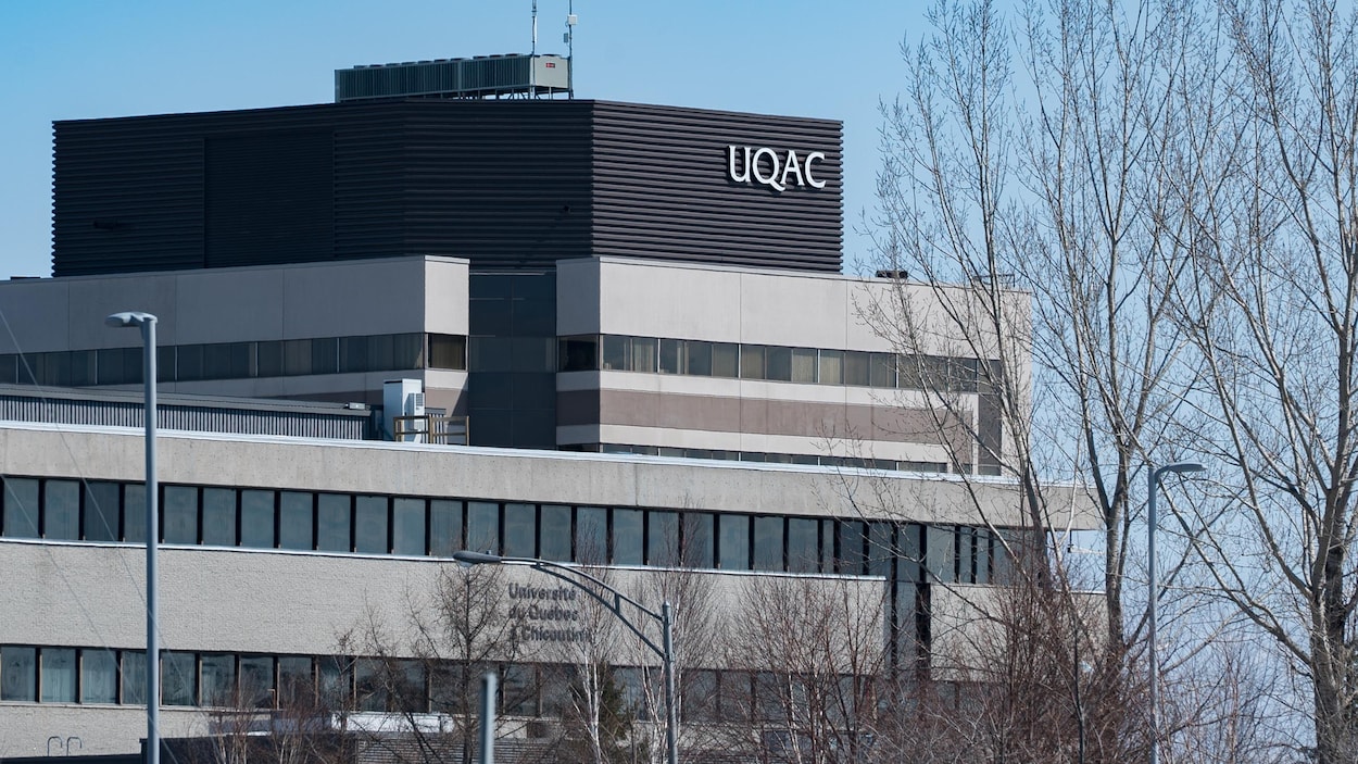 L'UQAC.