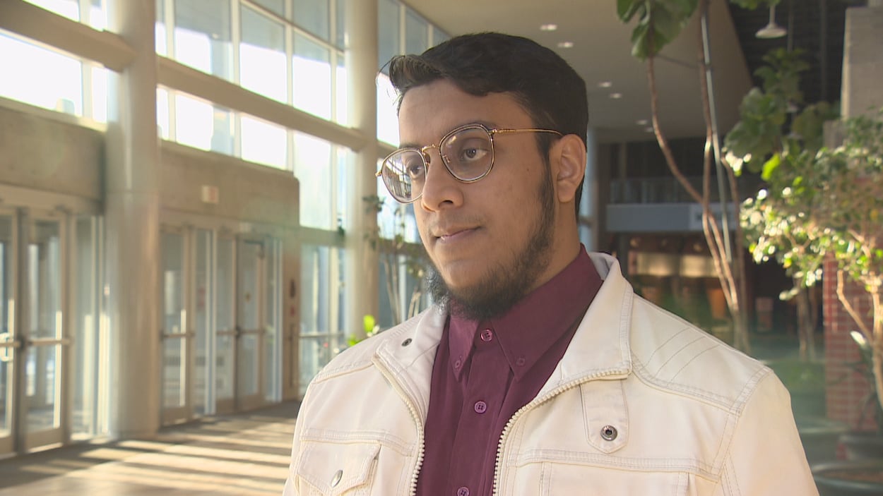 Le président de l'Association des étudiants musulmans de l'Université de Regina Usaid Siddiqui.
