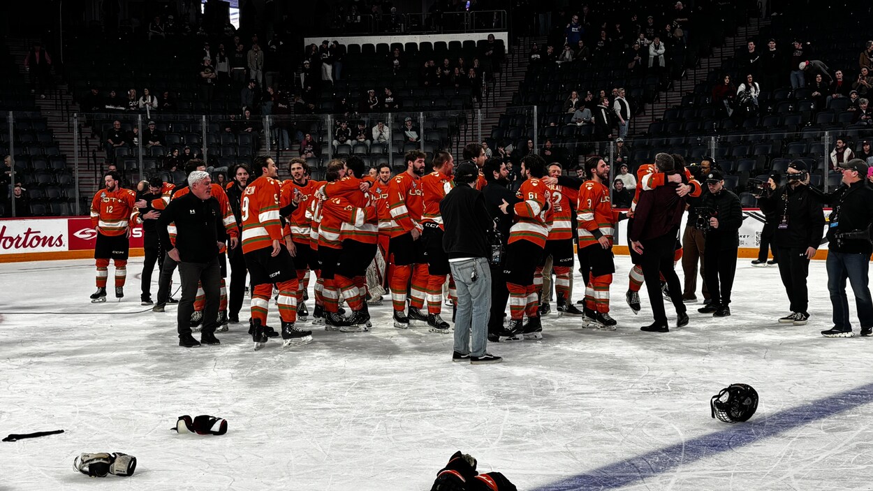 Les Patriotes de l’UQTR remportent l’or au Championnat canadien de hockey U Sports