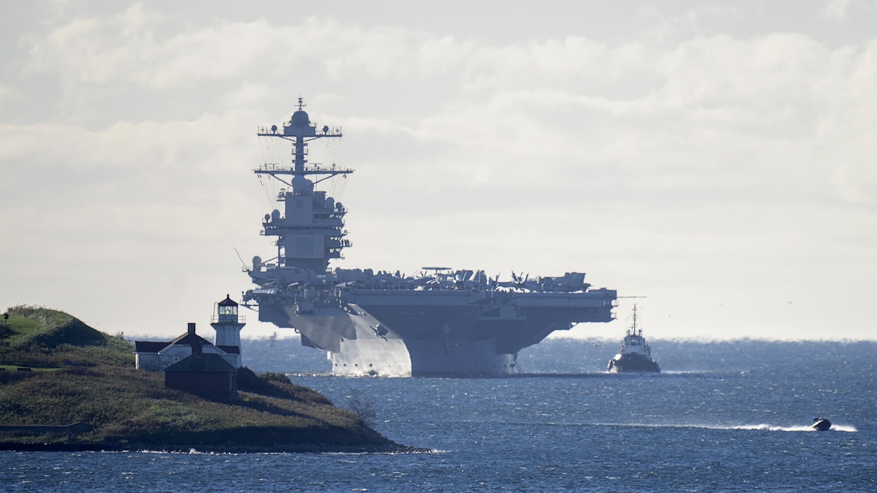 La courte escale du USS Gerald R. Ford à Halifax fait jaser