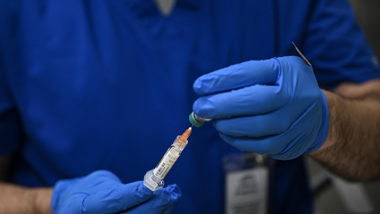 Rougeole : faut-il ramener le vaccin obligatoire à l'école ?