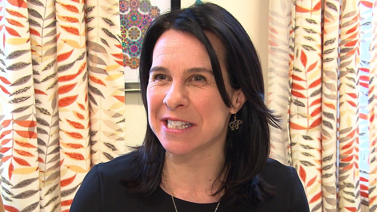 Plan rapproché de Valérie Plante.