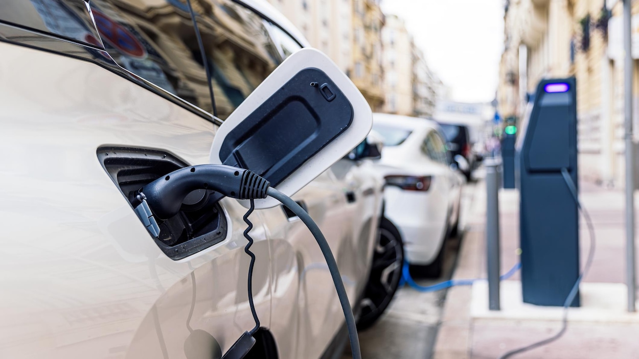 Les ventes de véhicules électriques bondissent grâce au retour des mesures d’aide