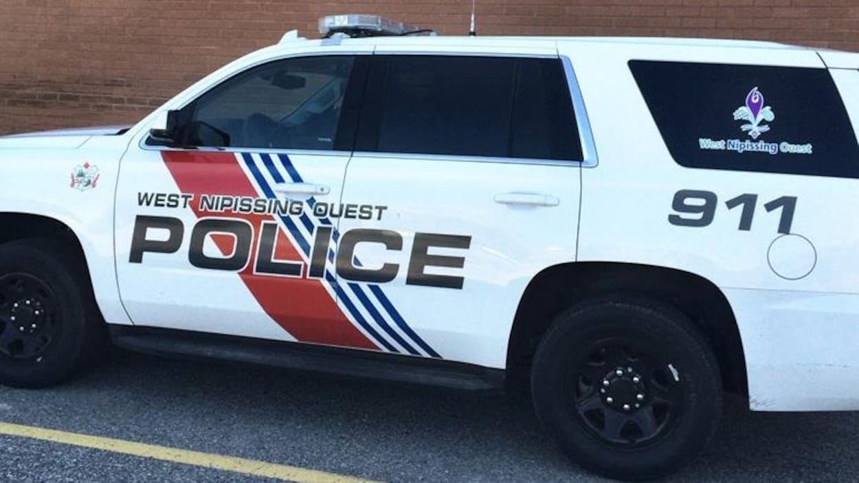 Un véhicule de la police de la municipalité de Nipissing Ouest.