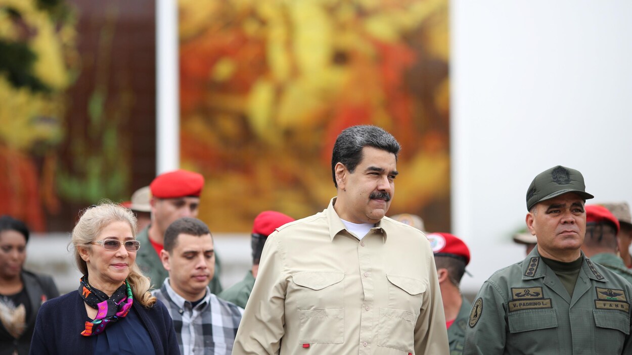 Washington décrète un embargo économique complet contre le Venezuela Washington décrète un embargo économique complet contre le Venezuela