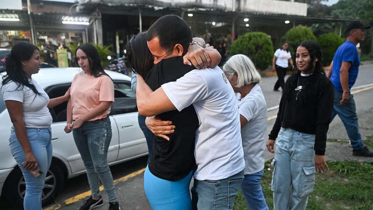 Venezuela : plus de 130 prisonniers politiques libérés grâce au dialogue avec l’opposition