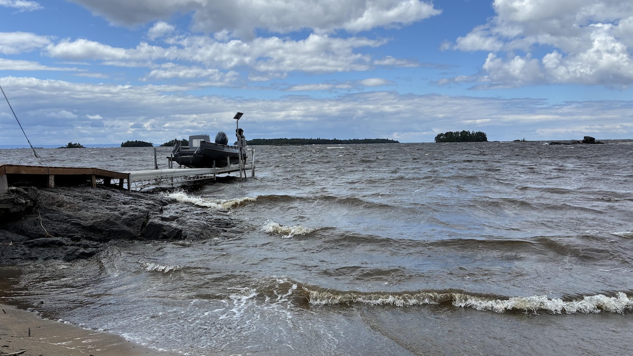 Les forts vents forcent l’annulation d’activités touristiques au Lac-Saint-Jean