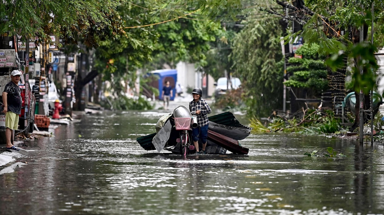 Au Vietnam, Le Typhon Yagi Fait 59 Morts Et D’importantes Destructions ...