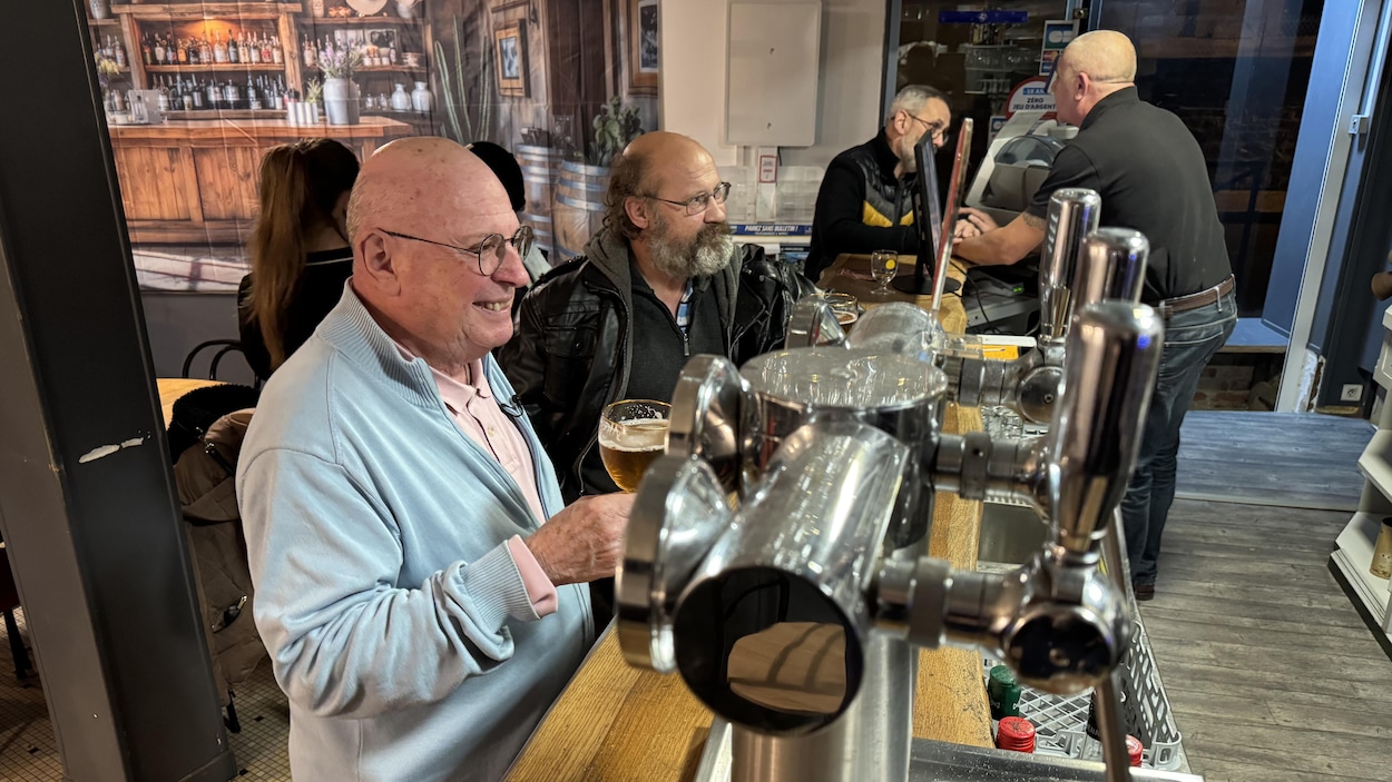 En France, sauver le bar-tabac, c’est sauver le cœur du village