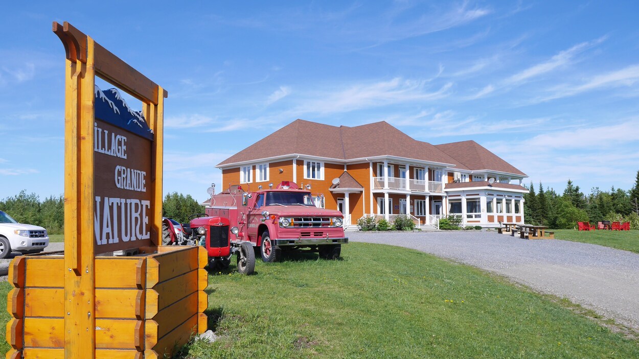 Le Village Grande Nature Chic-Chocs fait peau neuve | ICI Radio-Canada.ca
